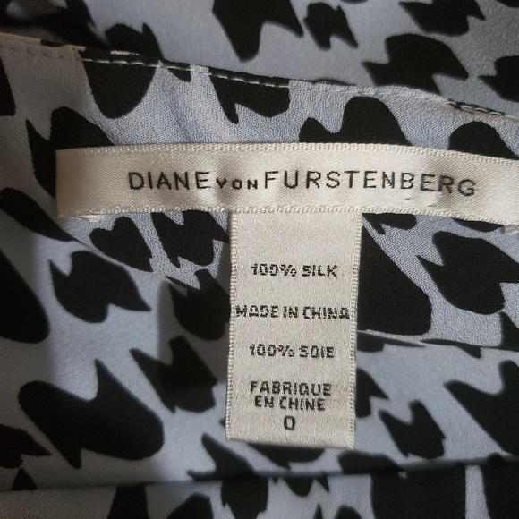 DianeVonFurstenberg 100% Silk Dress - Picture 6 of 6